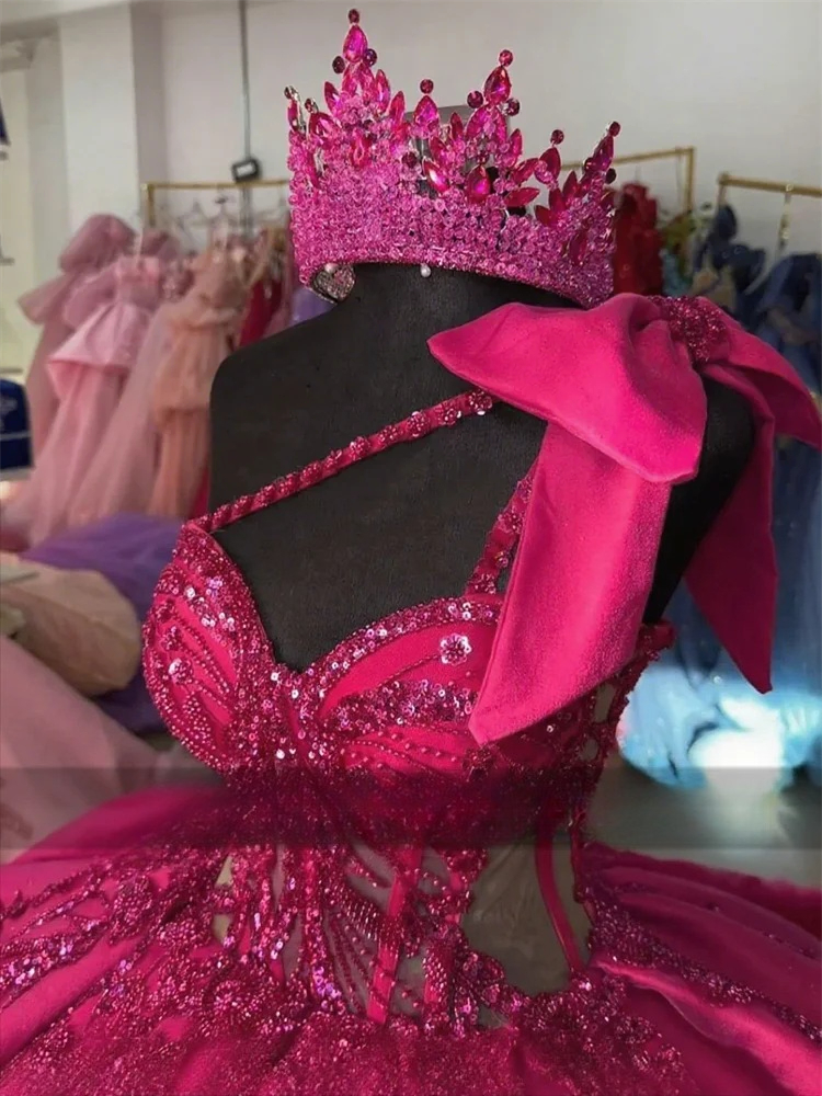 Princess Pink Quinceanera Dresses With Bow Bead Crystals Tiered Ruffles 15th Birthday Party Dress Ball Gown Customized O23