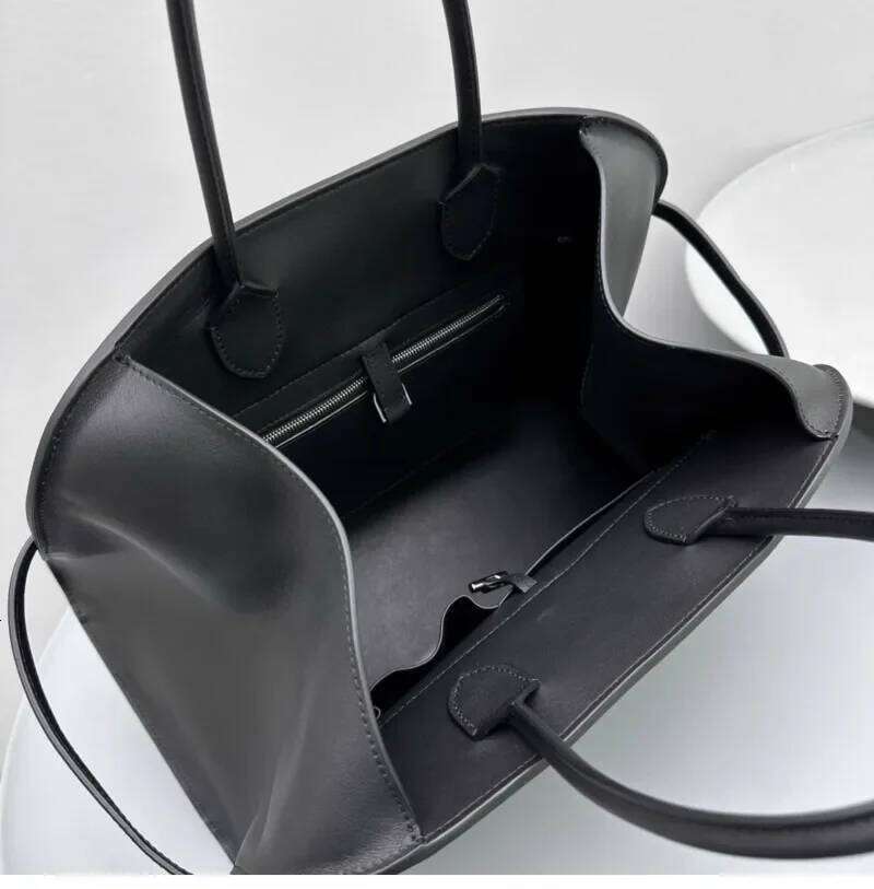 Adjustable Straps, Minimalist Design Tote Capacity Commuter Bag Cowhide Niche Shoulder Handbag Large Soft