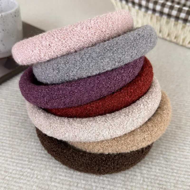 Winter Retro Solid Color Plush Headbands Sponge Wide Hair Band For Women Girl Simple Elegant Hair Hoop Fashion Hair Accessories V251022