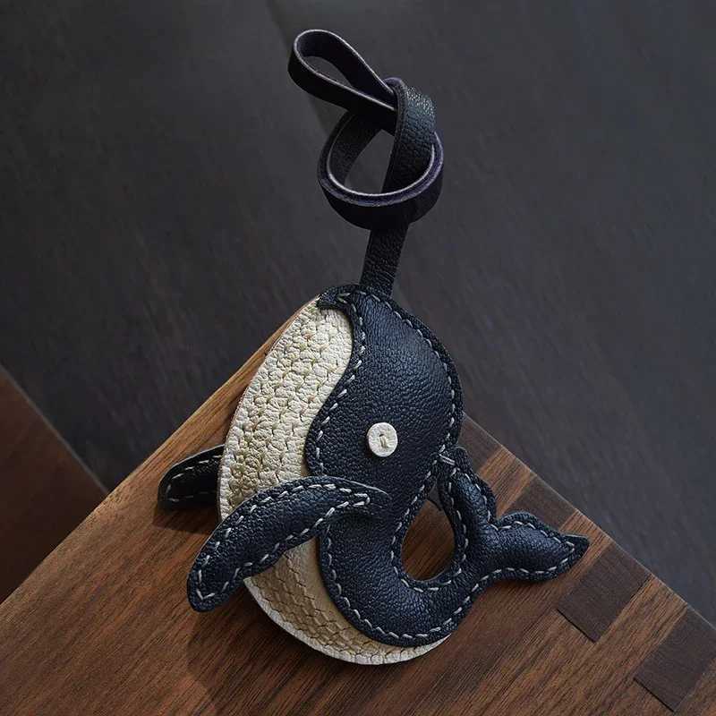 Handmade leather bag charms whale bag pendants leather car keychain pendants doll small decorations birthday gifts J251121
