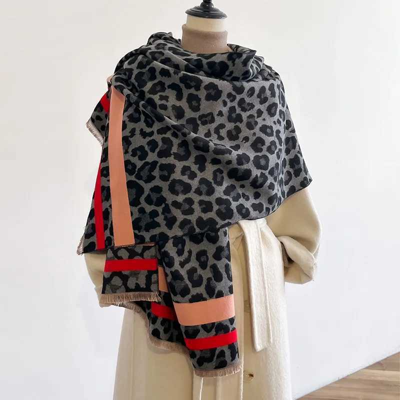 New Luxury Winter Leopard TwoSided Cashmere Jacquard Scarves High Quality Women Thicken Wrap Shawl Ladies Wool Scarf J251129