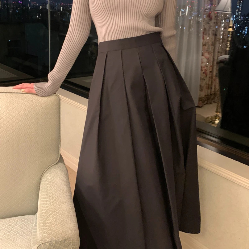 REALEFT Vintage Womens Pleated Skirts 2025 Spring Summer Korea Style High Waist Solid Straight Aline Midi Skirts Female 251022