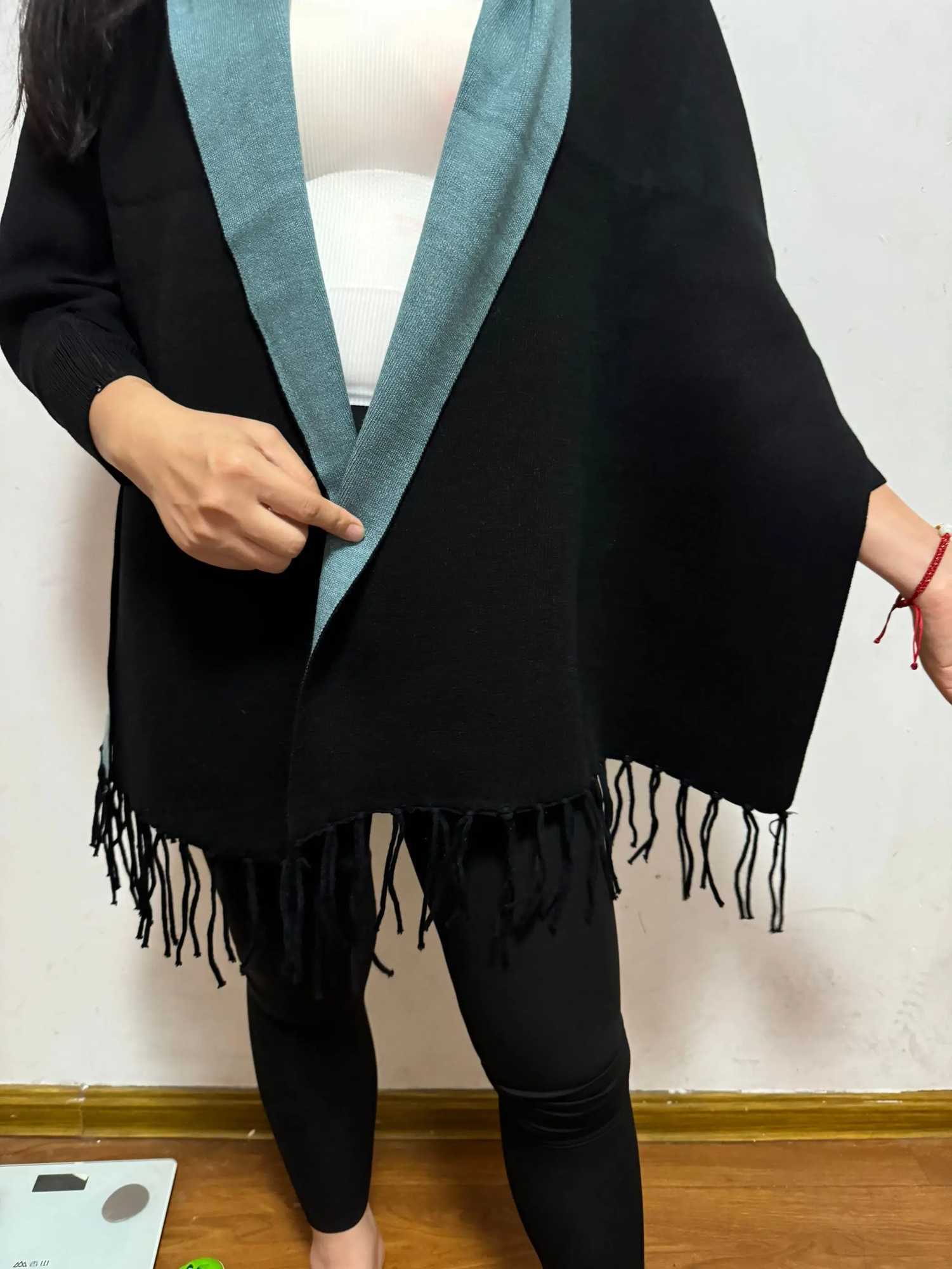 Black Grey Plus Size Out Wear Winter Knitted Poncho Women Solid Design Cloak Female Long Batwing Sleeves Coat Vintage Shawl J251118