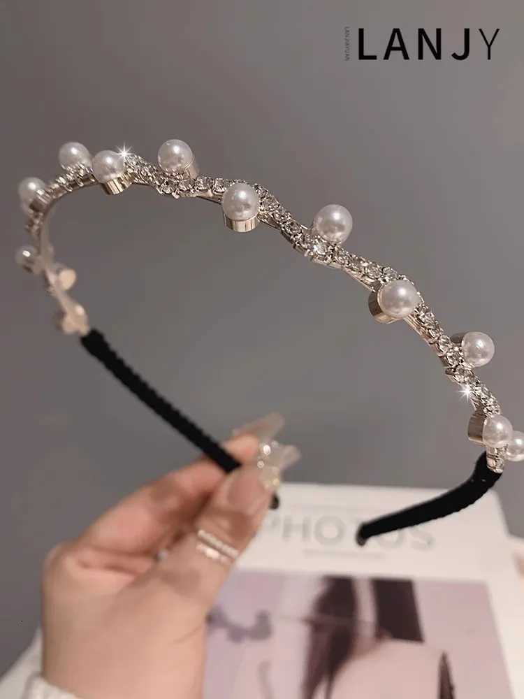 Retro pearl rhinestone fine edged hair bands accessories headband for women fashionable versatile for outdoor use womens band V251022