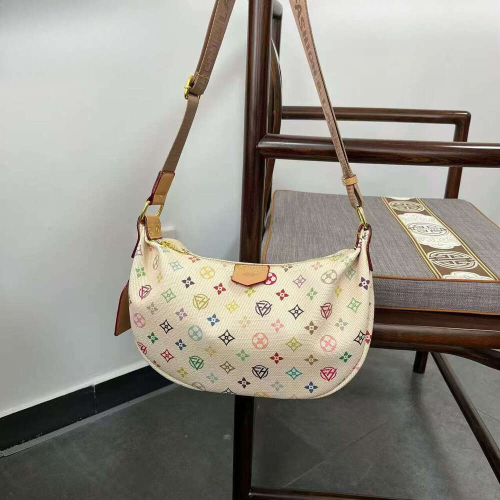 High qualitys bags purses ladies handbags Ladies Designer Bags Fashion Large Capacity White Three-Color Tote 2025 New Printed Shoulder Crossbody Bag 1