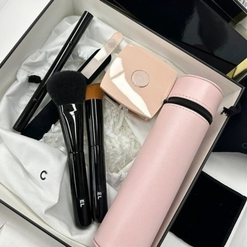 Luxury brand limited edition fresh pink makeup brushes set with bucket dopamine portable travel eyeshadow eye shadow powder blusher make up brush kit case