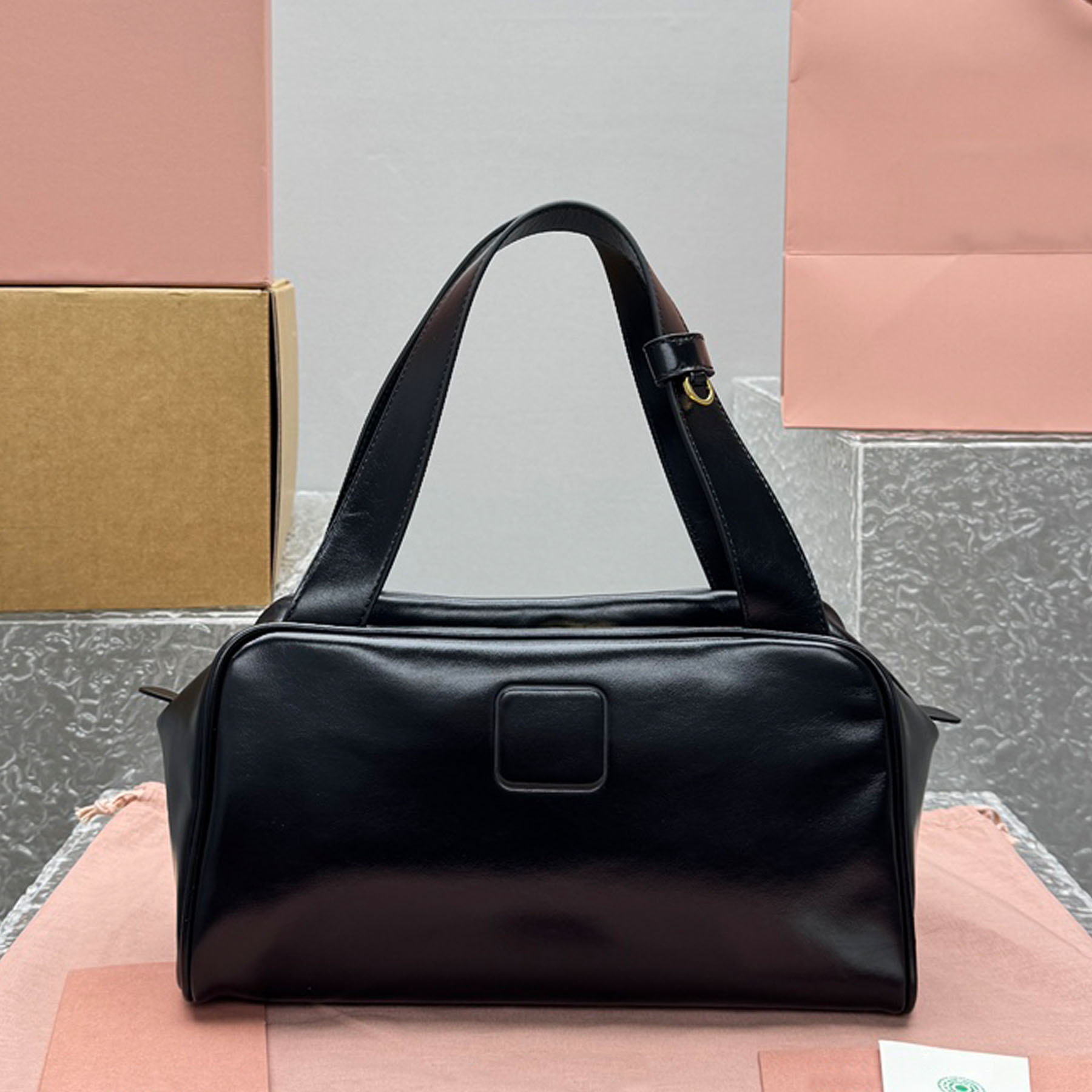 Quality 10A Top Handle Luxury Designer Soft Genuine Leather Shoulder Cotton Satin Lining Handbag Gold Hardware Clutch Zipper Closure Tote Bag