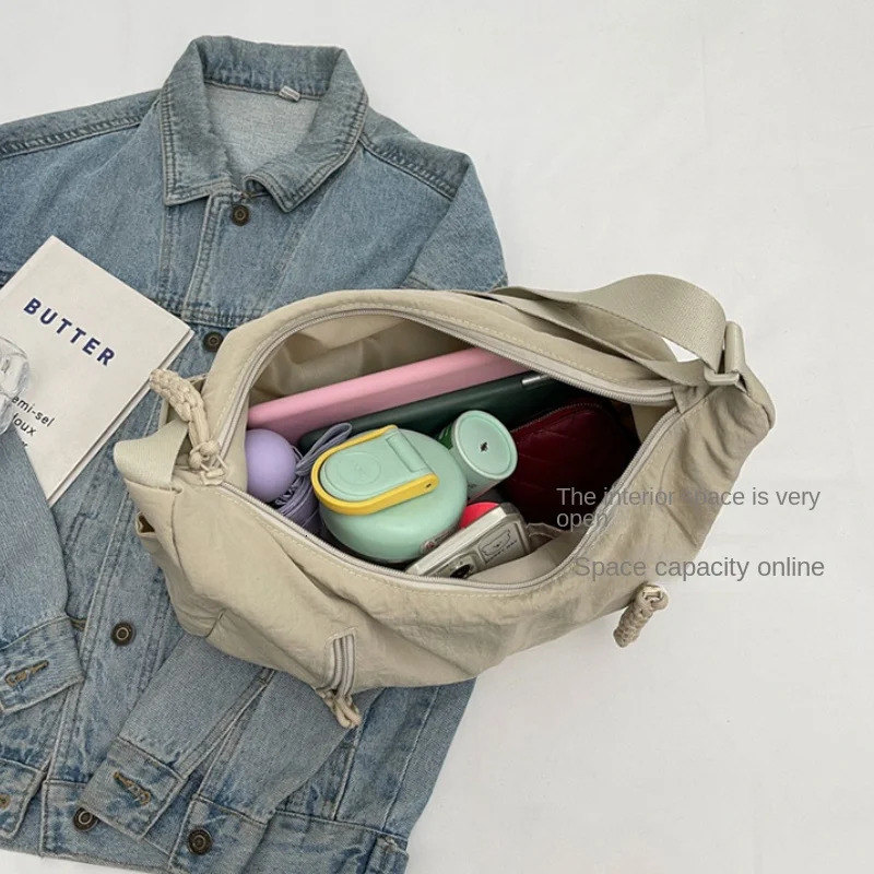 Summer Women Solid Color Shoulder Bag Fashion Lightweight Versatile Travel Crossbody Bag Nylon Large Capacity Hobo Bag 251021