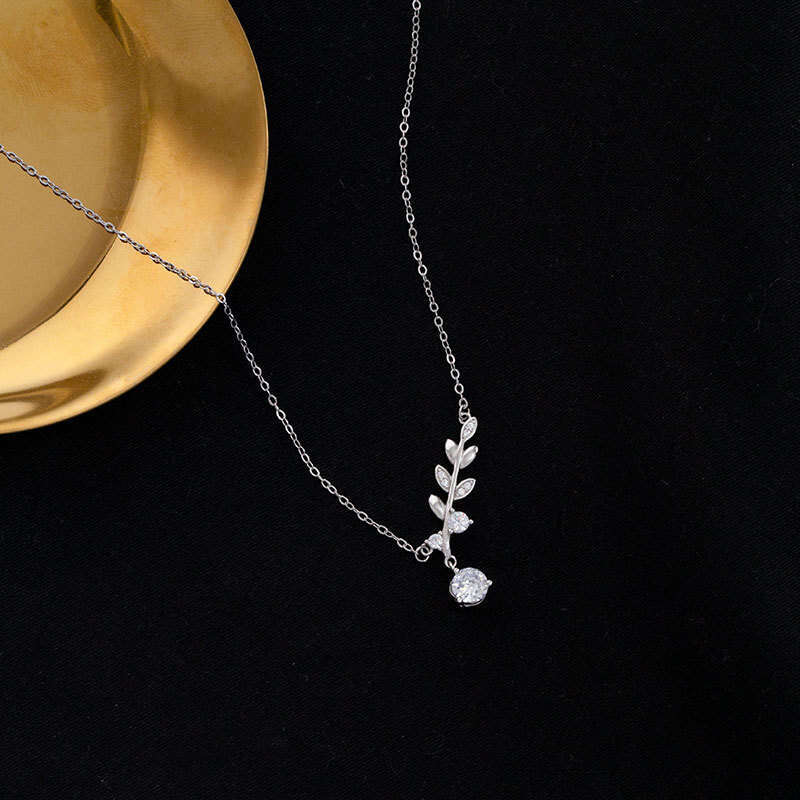 Necklace Designer luxury pendant necklace for Women men Simple Elegant Small Olive Branch Leaf high quality 925 silve plated with gold Festival vacati