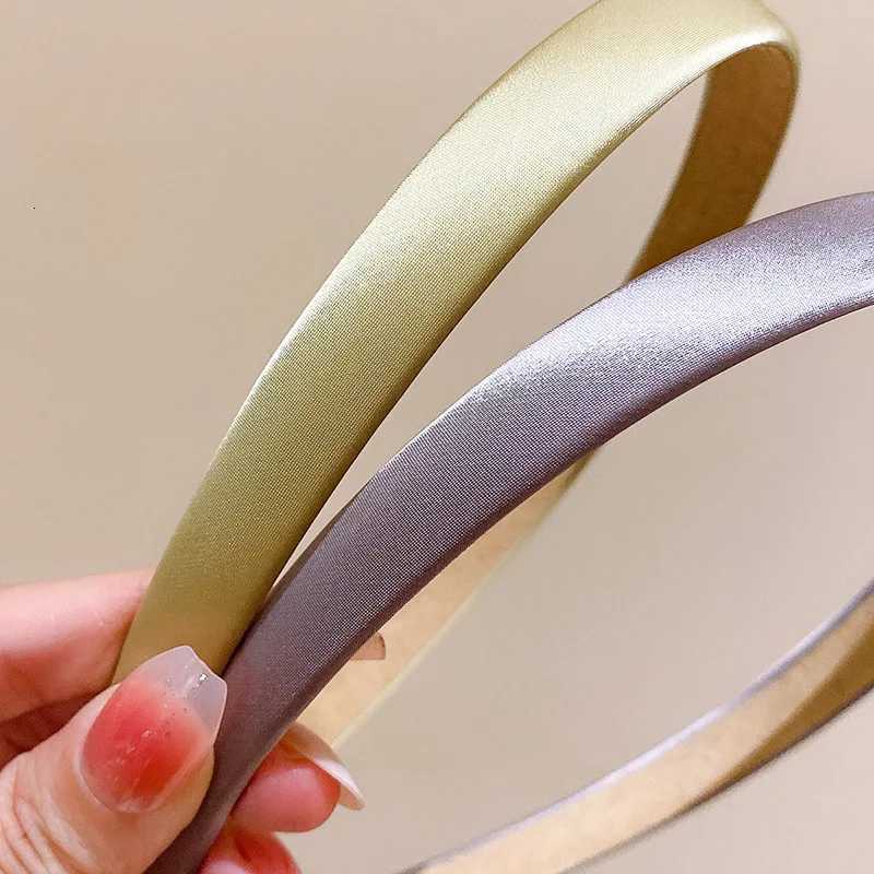 15cm Wide Solid Retro Premium Satin Hairbands Headbands for Women Girls Vintage Bezel for Party Gift Hair Bands Accessories V251022