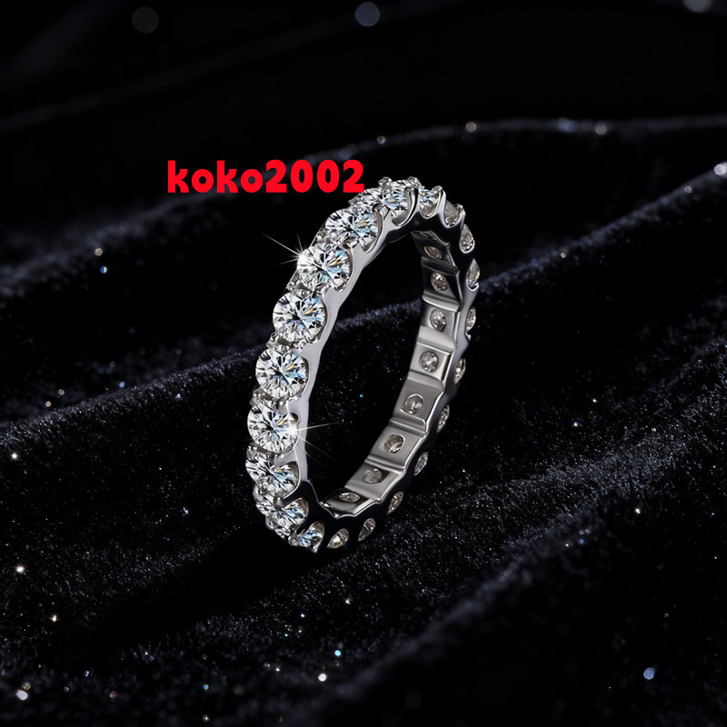 Delicate and Versatile S925 Sterling Silver Simple Row Ring Full Diamond Moissanite White Gold Plated Womens Ring Gift Jewelry