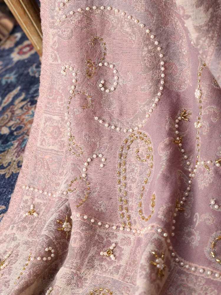 100 Real Wool Scarf ShAWls Autumn and Winter Thick Wool Warm Scarf for Women Beaded Embroidery Allmatch Wool ShAWl J251129