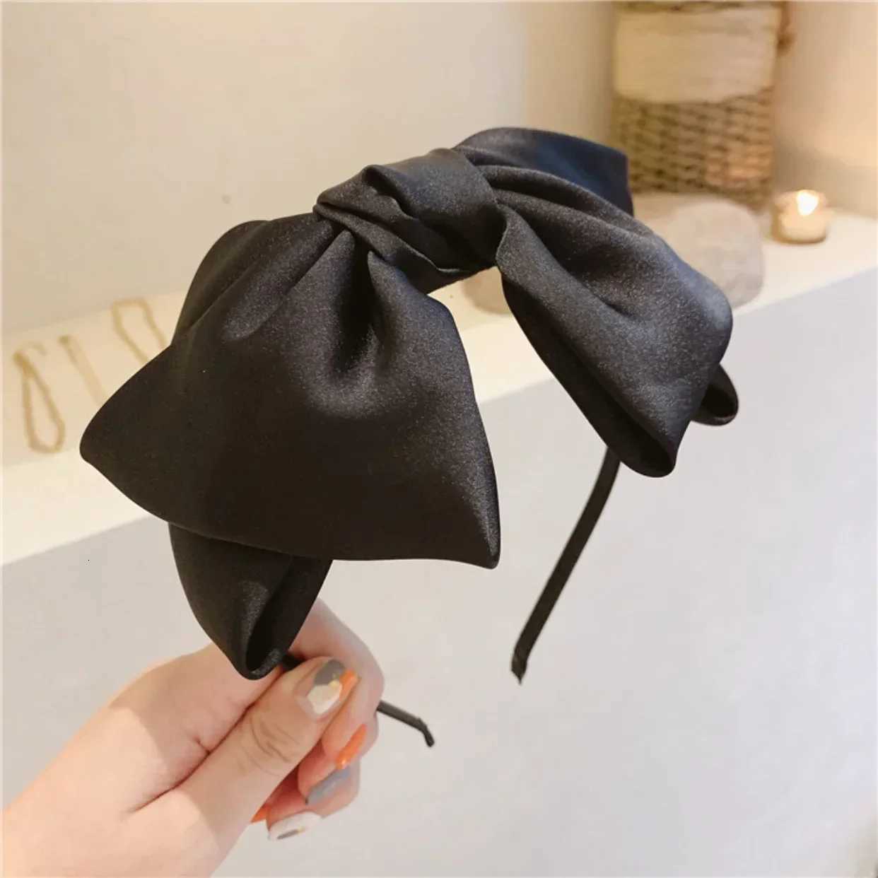 Vintage Black Big Bow Headband Beautiful Womens Wide Hairband Accessory Girls Fashionable Hair Hoop Bezels for Stylish Hairdo V251022