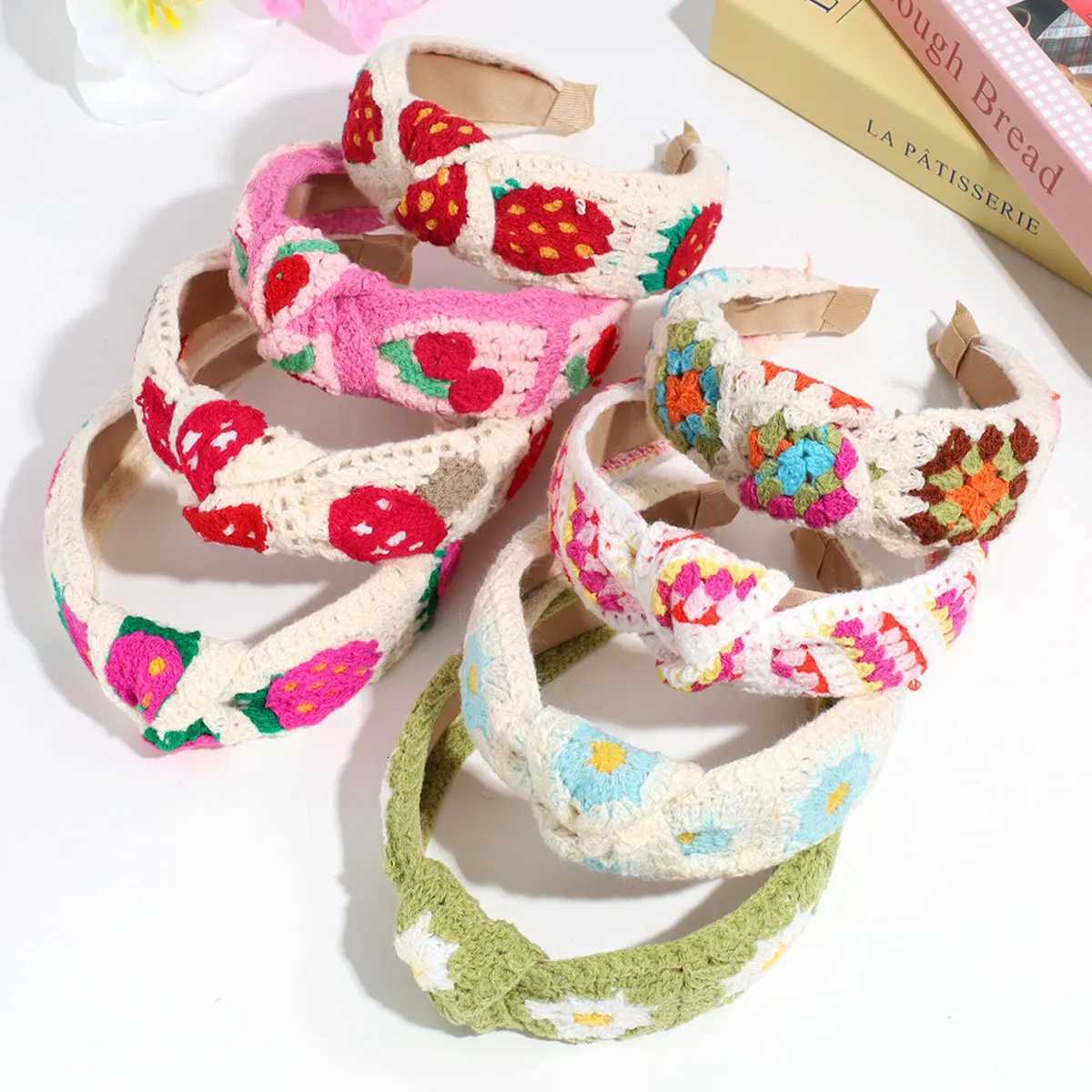 Bohemian sweet knitted flowers with widebrimmed knotted headbands cute strawberry temperament headbands pressed hair V251022