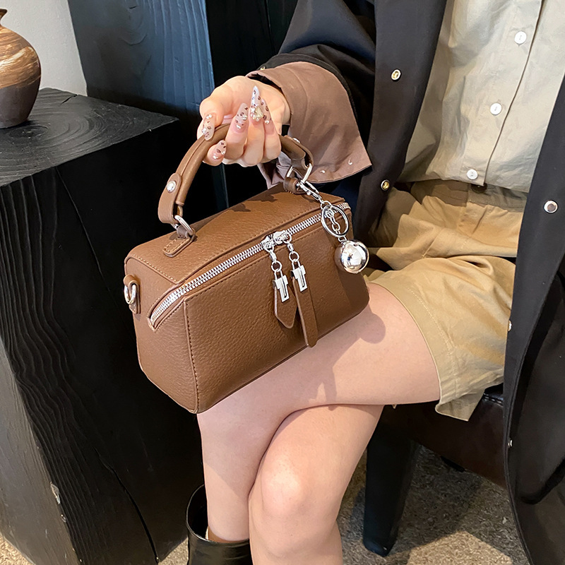 Luxury Brand Designer Bag Fashionable Textured Handbag For Women 2025 New Simple Boston Shoulder Crossbody Small Square Bag