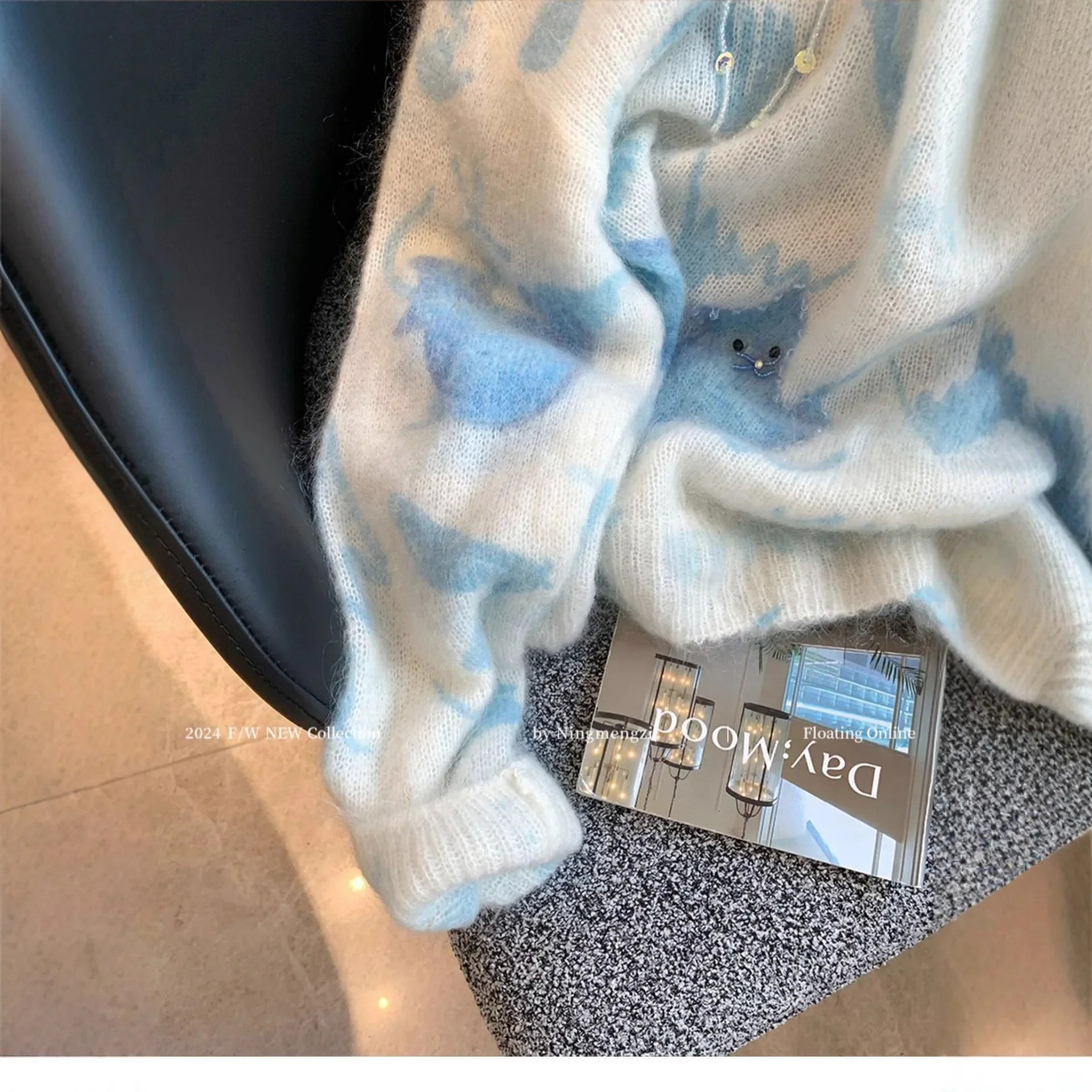 Soft Cozy Crew Neck Knitwear Womens Style Cat Print Bead Embellished Mouton Woollike Polyester Fiber Full Sleeve Top 251016