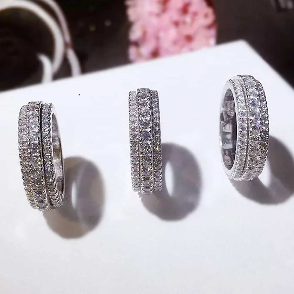 Exaggerated Luxury Unisex Rings for Women Crushed Ice Moissanite Silver 925 Ring Jewelry