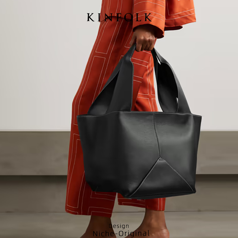 2025 new versatile minimalist soft large-capacity niche-designed suede bucket bag unisex tote bag
