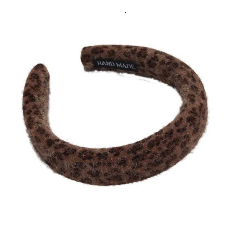 Autumn Winter Plush Brown Leopard Print Headband Woman Retro Temperament Hair Hoop Lady Party Hair Band Fashion Hair Accessories V251022