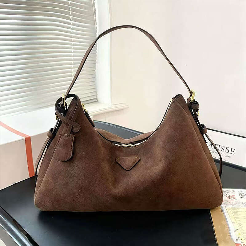 Designer Shoulder Bag Aimee Suede Brown New Large-capacity Lightweight Women Shopping Totes Handbags