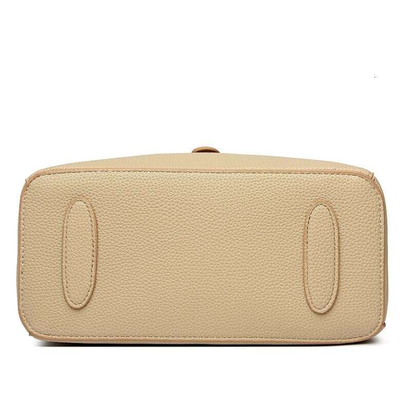 2025 New Model Women's Niche Design Korean Style Handbag Bags Single Shoulder Crossbody Commuter Bag Women