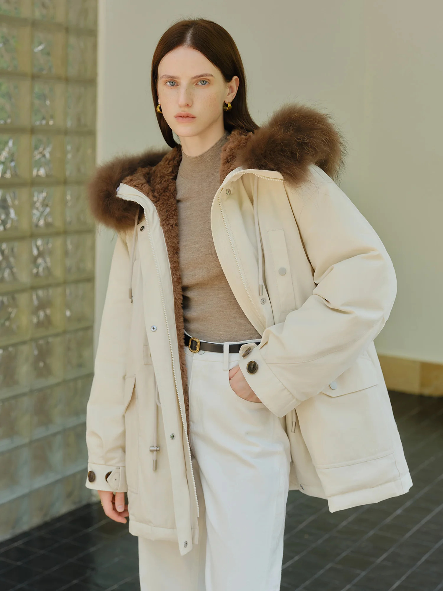 ZIQIAO CraftWool LightWarm SelfCrafted Hooded FurLined Collar Parka for Women Winter Arrival Thick Insulated Down Coat 251021