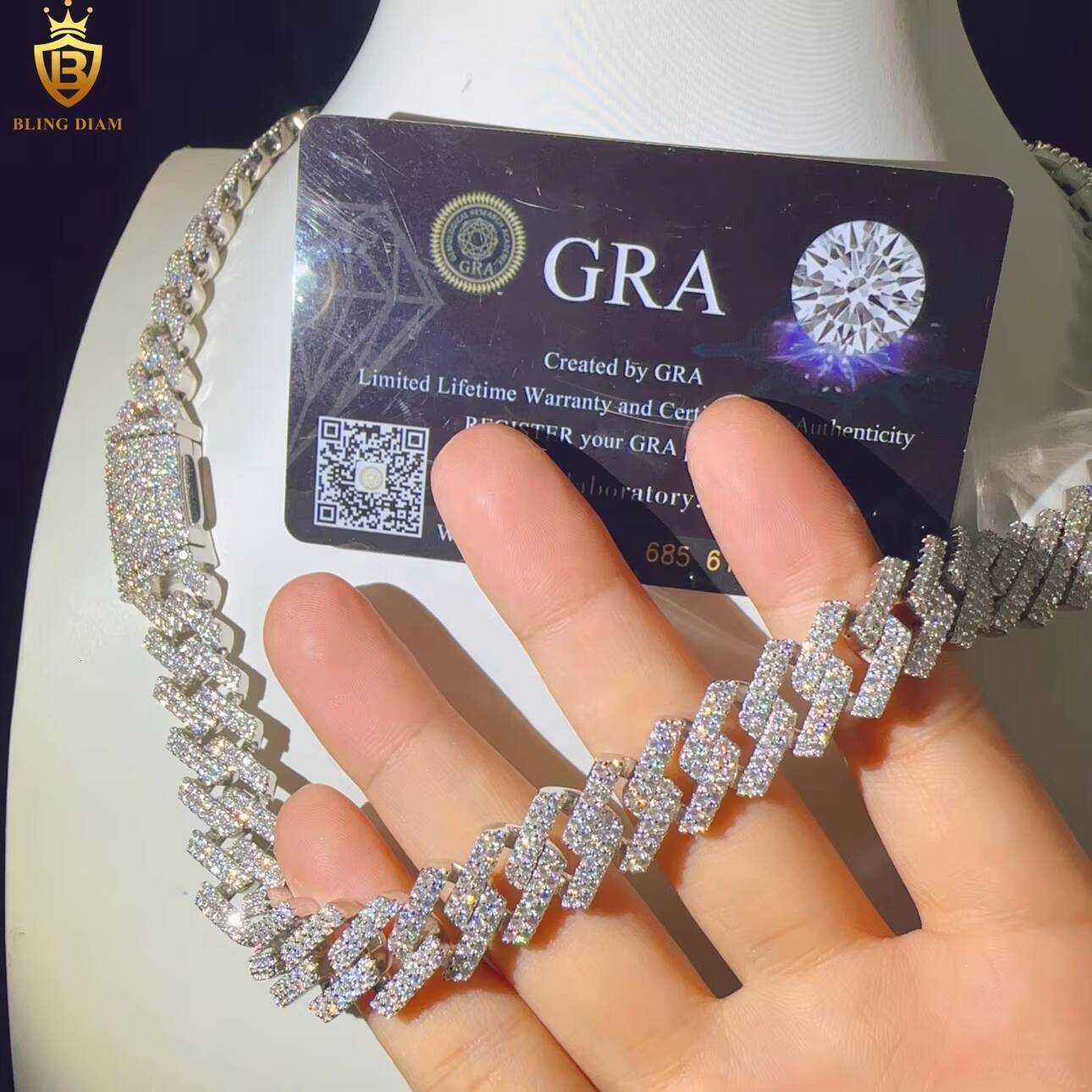GRA Certificated 135mm Fashion Luxury VVS Moissanite Diamond Iced Out Necklace Miami Cuban Link Chain