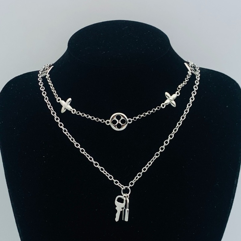Luxury Charm Chain Necklace Brand Designer Sweater Chain Gold Silver Plated Stainless Steel Pendant Chokers Fashion Women Men Jewelry Accessories High Quality