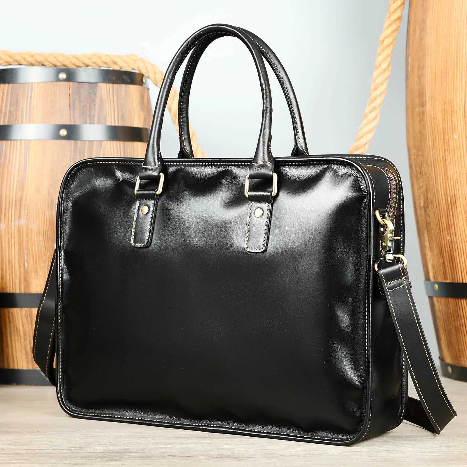 Mens Briefcase Leather Laptop Bag Top Layer Cowhide Casual Handbag 14 Inch Business Shoulder Bag Messenger Bag W251022