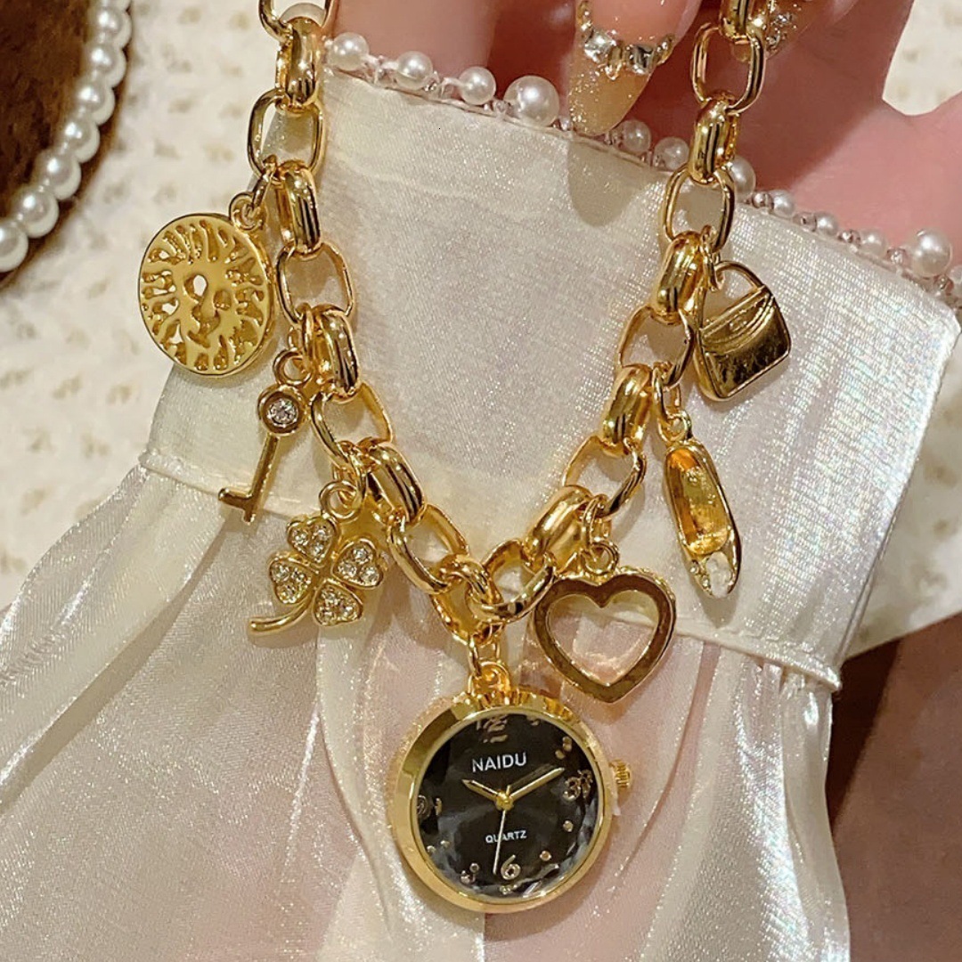 Designer Watch Wind Pendant Bracelet Watch For Women Trendy Jewelry Bracelet Luxury Watch Style Quartz Watch High-end Feel Wristwatch Live Streaming M