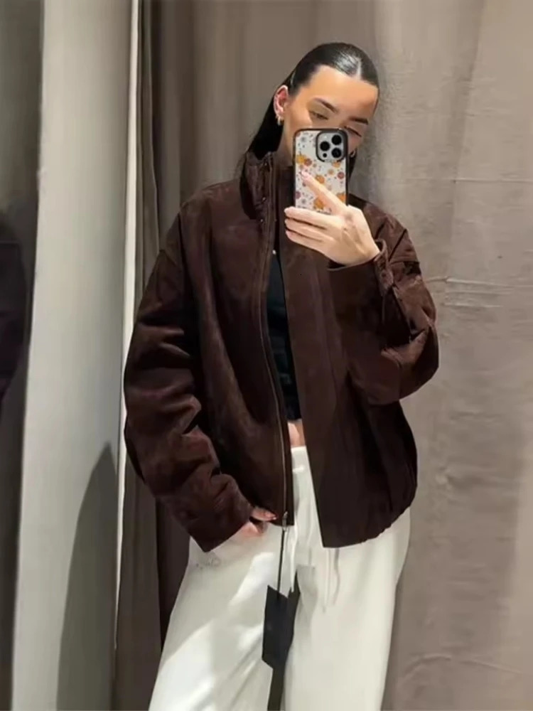 Winter Vintage Brown Suede Loose Jackets Women Casual Stand Collar Pocket Thick Coat Autumn Warm Overcoat Streetwear 251021