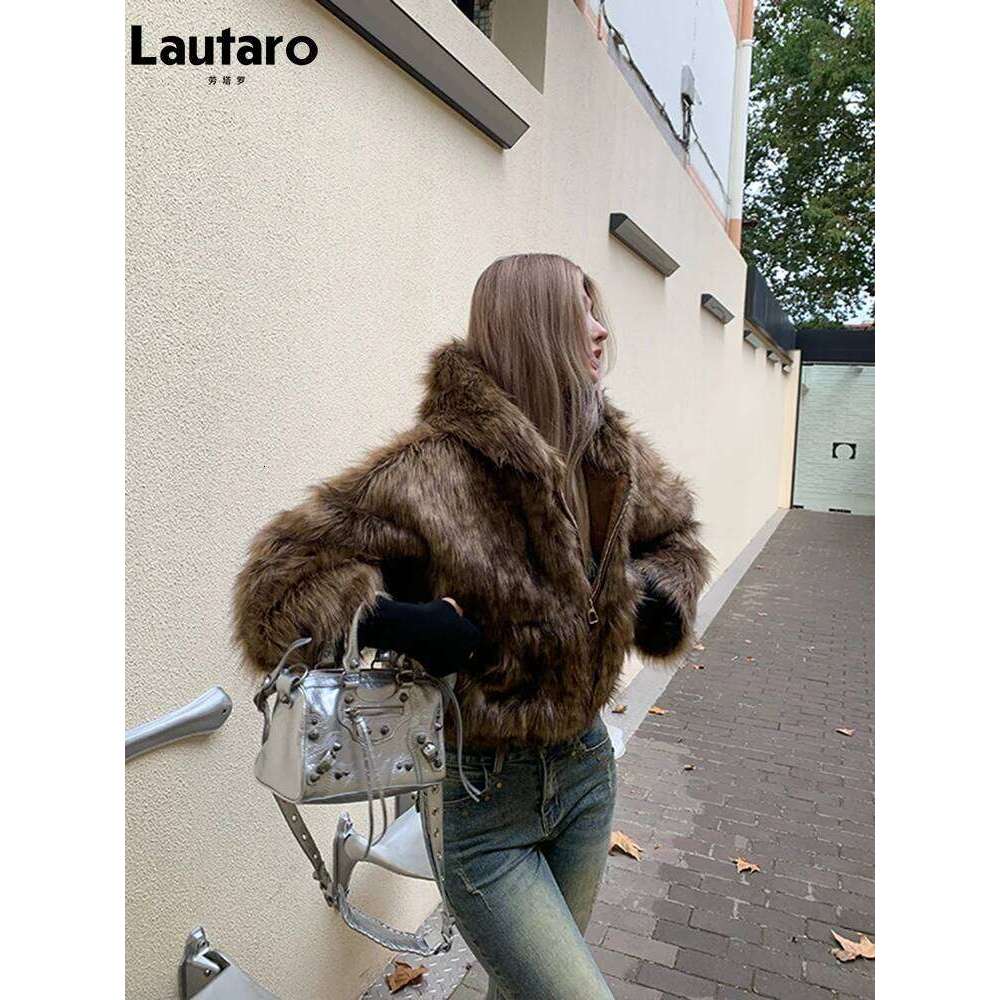 Lautaro Autumn Winter Chic Short Soft Thick Warm Hairy Shaggy Faux Fur Coat Women with Hood Zipper Fluffy Jacket 2024