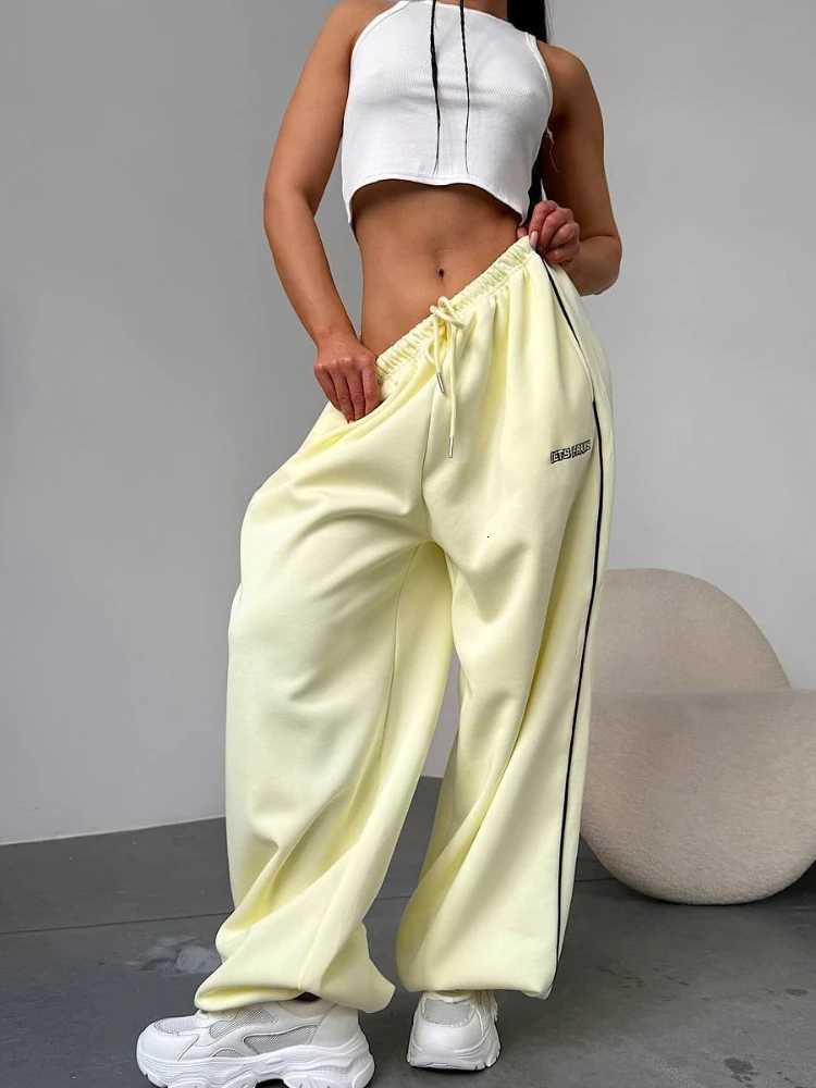 2025 summer wide leg sports pants loose fit straight leg casual pants comfortable stripesT251022
