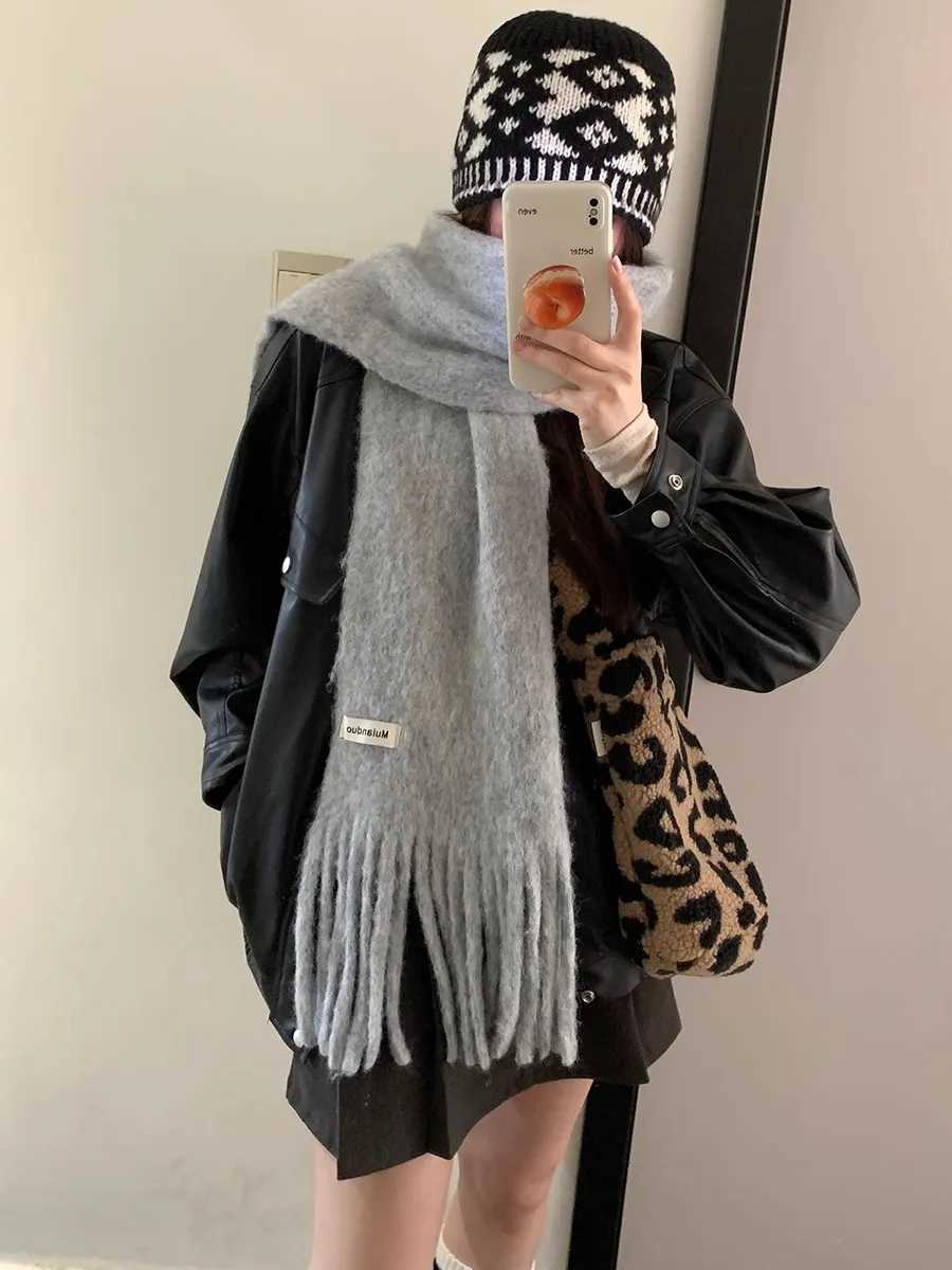 Womens Thick WoolBlend KoreanStyle Gray Knit Scarf For Autumn And Winter Warm And Stylish Perfect For Students J251022