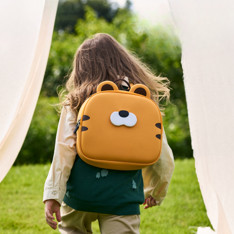 New best-selling designer children's backpack, kindergarten children's backpack, cute travel baby backpack, ultra light girl's backpack
