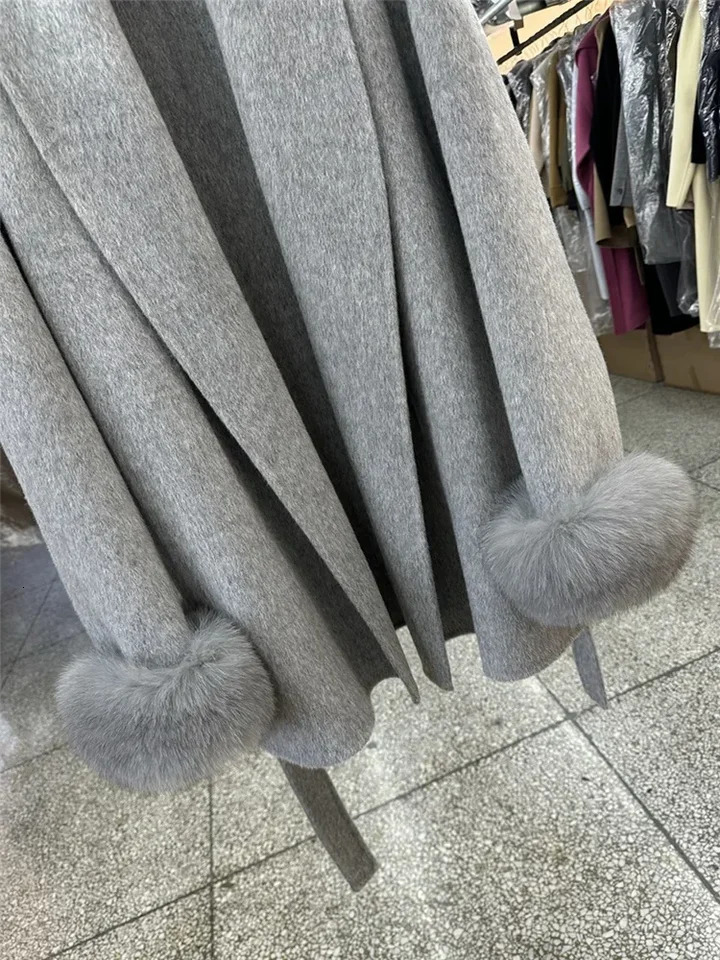 Natural Fox Fur Thick Doublesided Wool Coat Female Short Autumn Winter Loose Laceup Woolen Coats Women Fashion Overcoats 251021