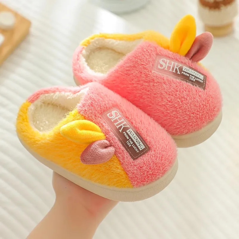 Boys cotton slippers autumn and winter girls parentchild shoes indoor plush anti slip cute childrens woolen 251022
