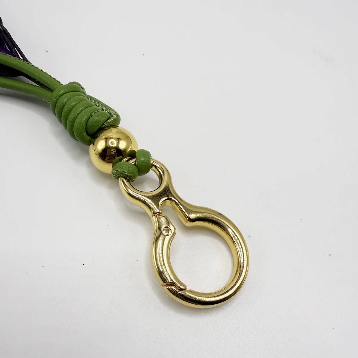 Lavender Tomato Badminton Leather Bag Charm Purple Flower Keychain Bag Pendant Decoration High Girl Gift Bag Accessories 251017