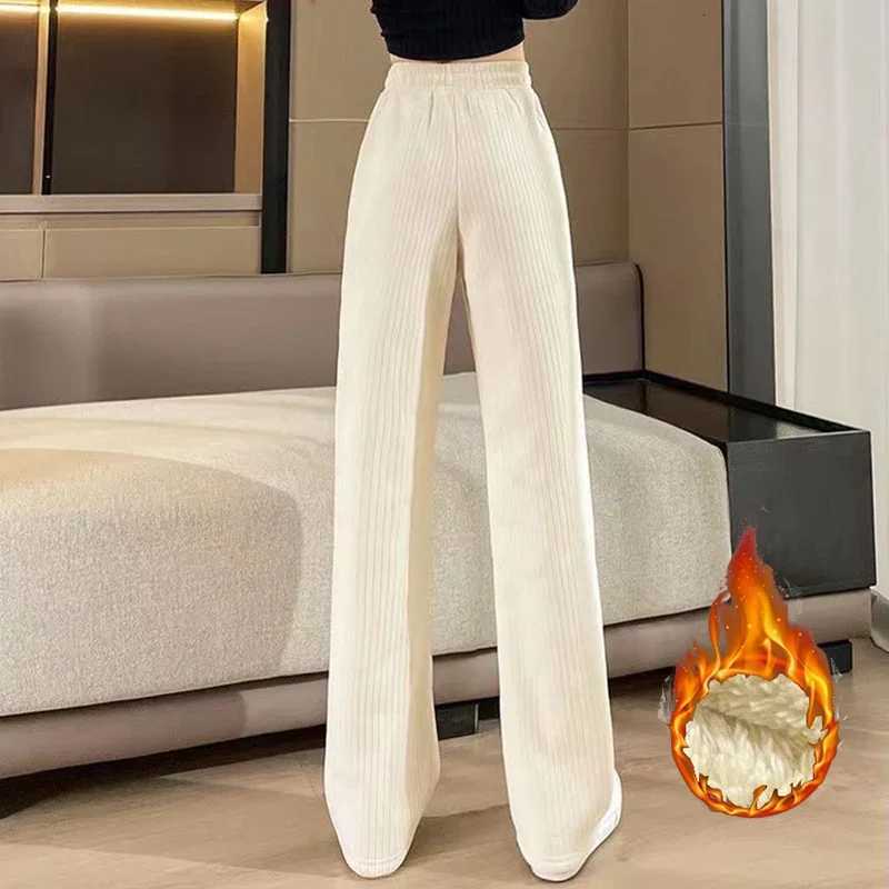Winter Female Classic Designer Pants Girls Fleece Thermal High Waist Pants Lady Korean Snow Warm Straight Leg Plush TrousersT251022