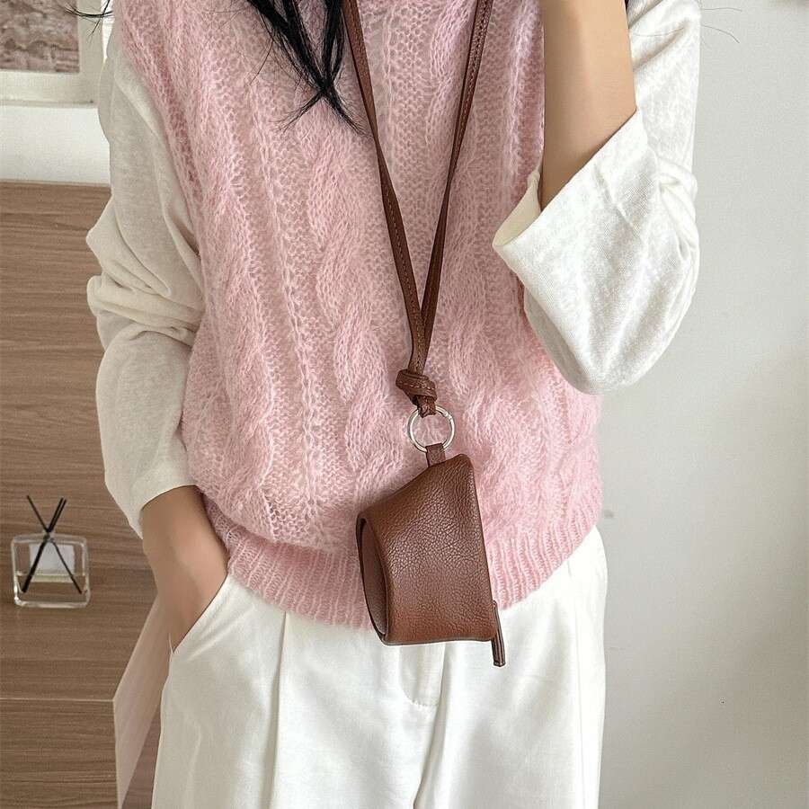 New Halter Neck Mini Fashion Versatile Lipstick Coin Purse Ins Style Solid Color Soft Leather Single Shoulder Earphone Bag B5