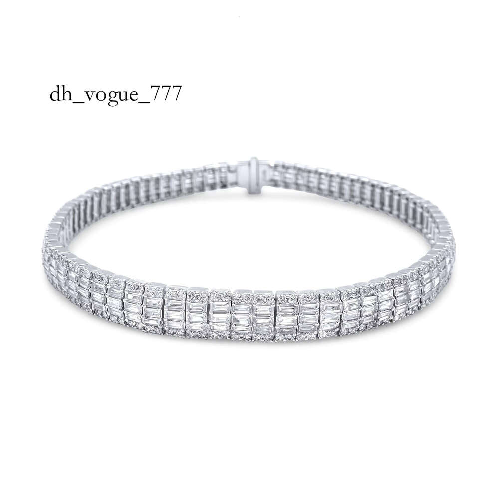 New Premium Jewelry 14k White Gold Emerald Cut Silicon Stone Inlaid Bracelet for Sale at the Best Price