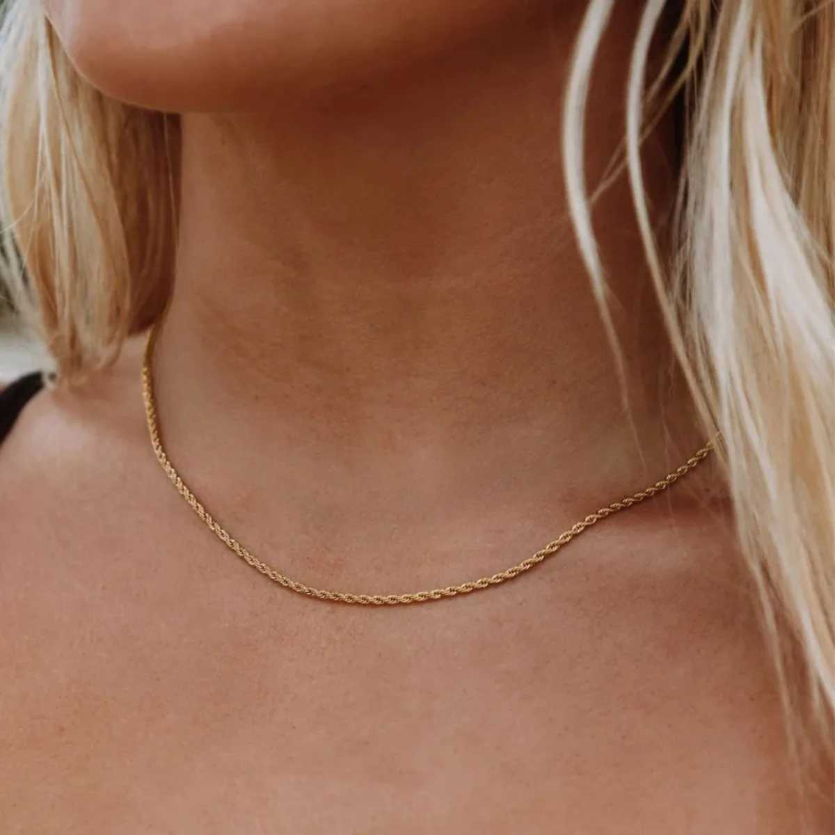 Twist Chain Necklace Twist Shape Stainless Steel Golden and Silvery Hip Hop Style Rope Chain Womens Fashion Simple New Jewelry V251022