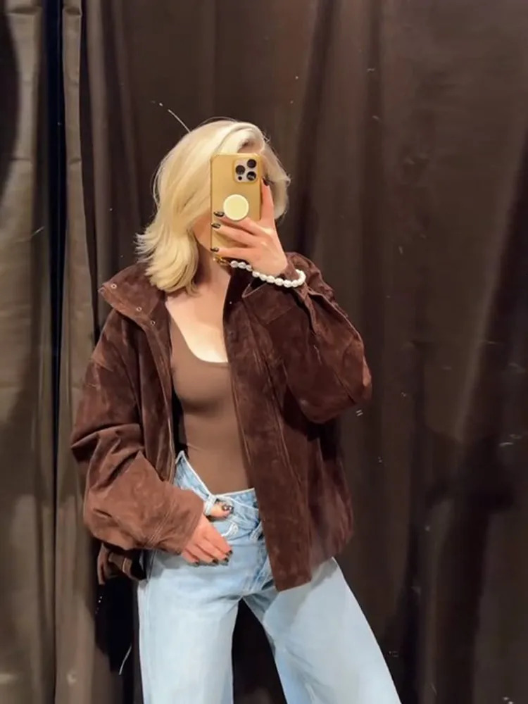 Vintage Brown Suede Short Jacket Women Elegant Stand Long Sleeve Zipper Bomber Coats Autumn Chic Female Commute Street Outerwear 251020