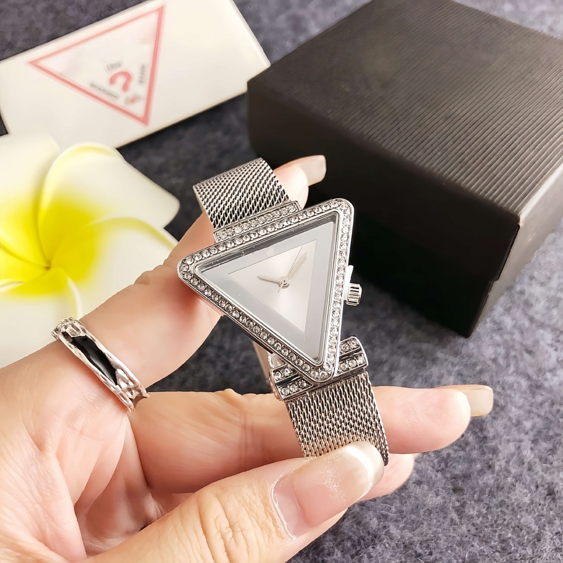 Designer Watch Diamond-shaped High-end Fashion Watch Waterproof High-end Gift For Women Decorative Watch Luxury Watch For Women