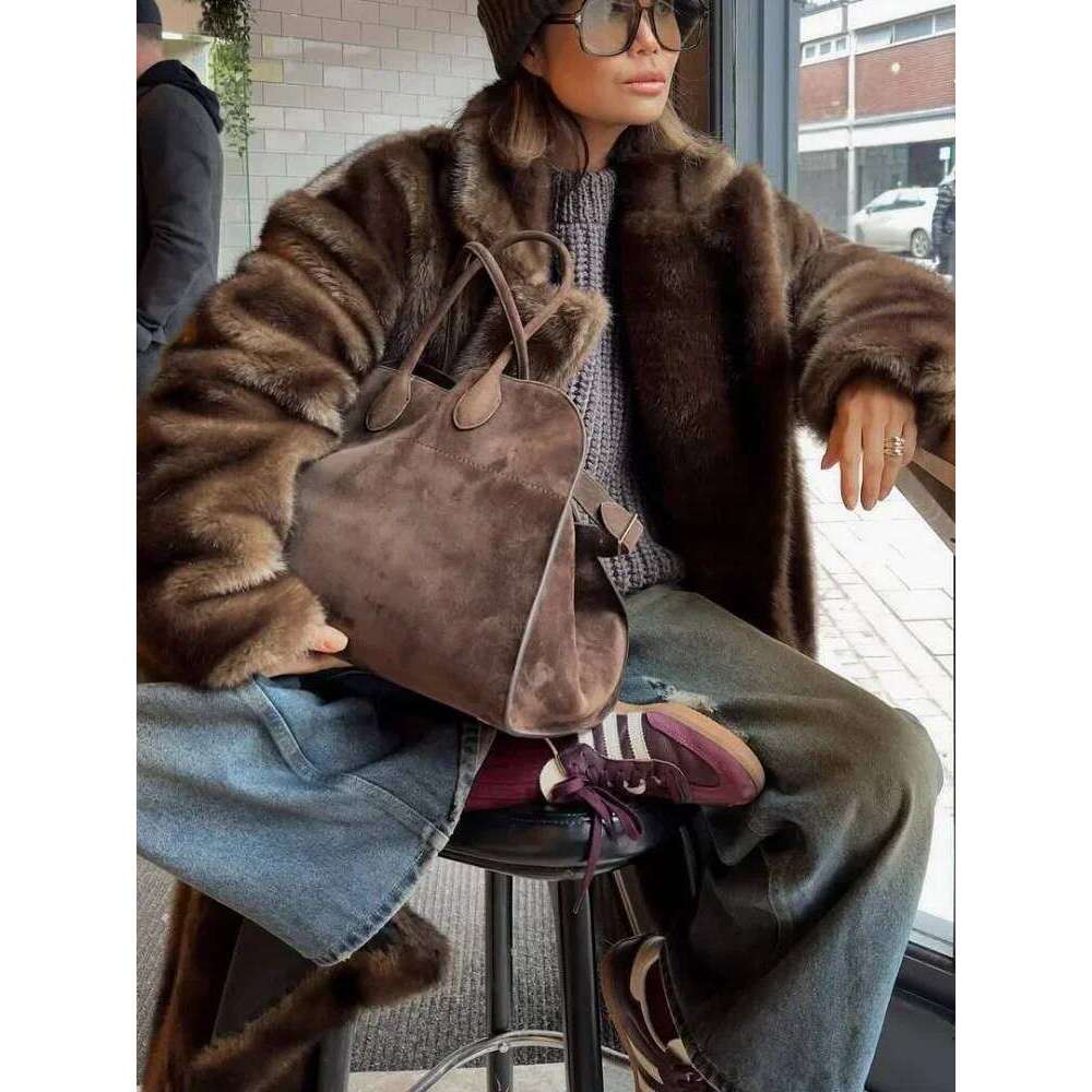 Fashion Mixed Color Lapel Collar Woman Long Coat Elegant Full Sleeve Loose Overcoat New Winter Lady High Street Faux Fur Jacket