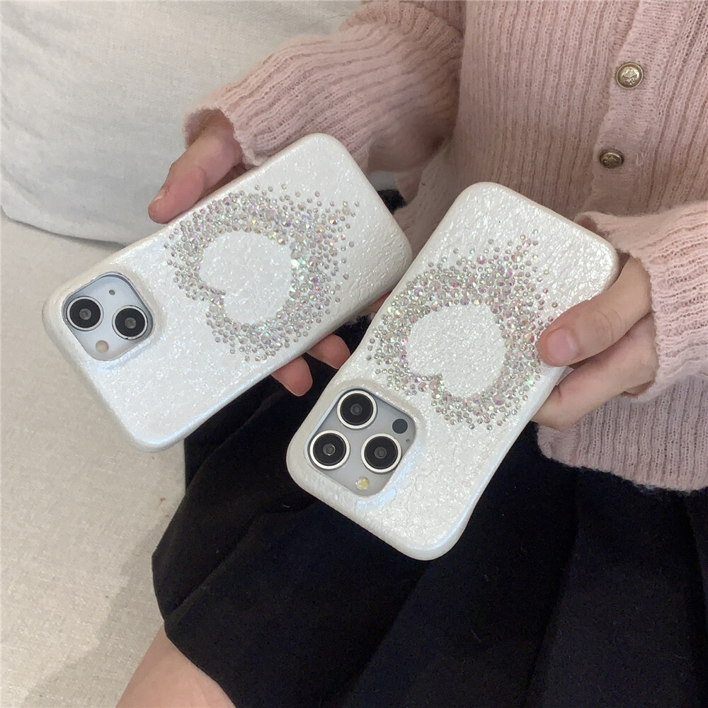 Rhinestone Heart Pattern Phone Case Compatible with iPhone 17/16/15 PROMAX Simple iPhone 14/13/12