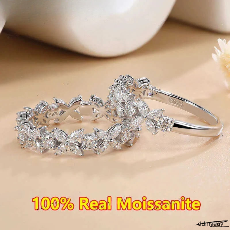 Ring With Dias: Marquise Cut Simulated Dia Ring, Sier Plated, White Gold Finish - Elegant Gift For Women Ddmyday