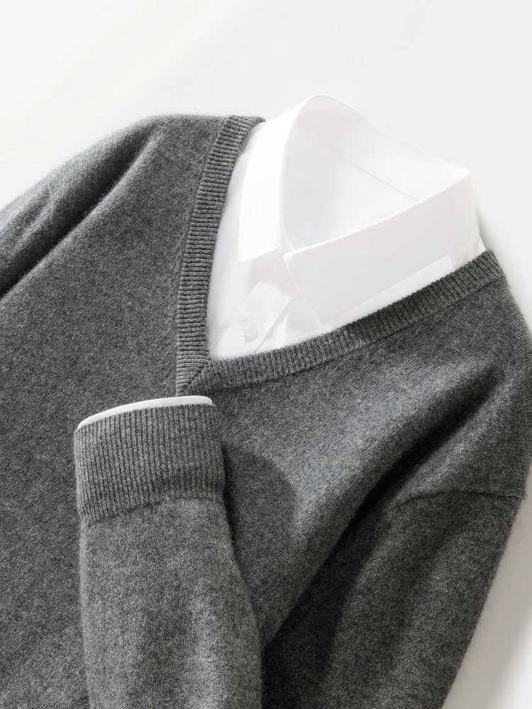 Basic Autumn Winter Men Sweater Classic 100 Cashmere Knitwear Smart Casual Pullover Solid Long Sleeve Clothing Tops Man JumperXJ251022