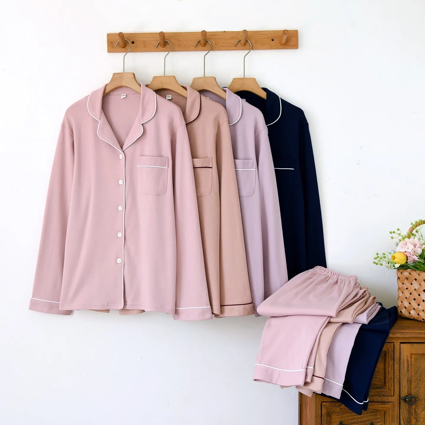 100 cotton thick Womans PajamaThick sleepwear Long Sleeved Pants Two Piece Set Ladies Homewear Warm Sleepwear womens pajamas 251022