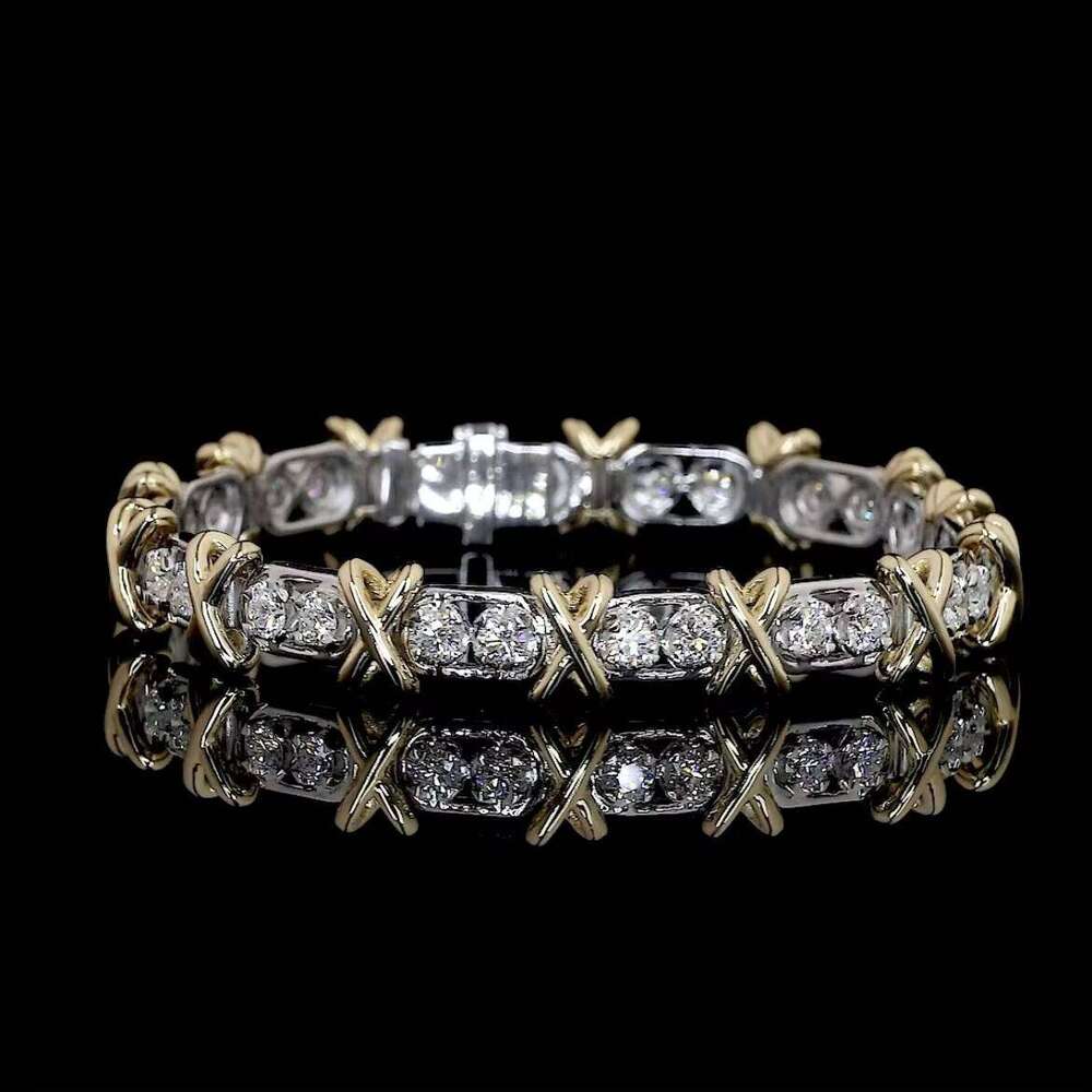 Premium High-Quality Silicon Stone Bracelet 14k Gold Round Brilliant Cut VVS2 Fine Jewelry Women's Gift